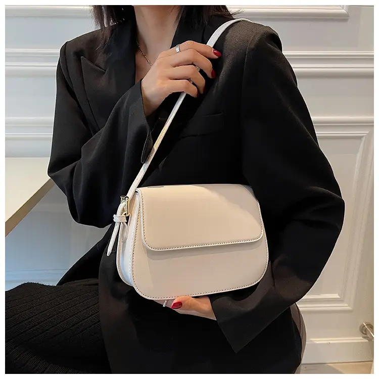 Black Textured Crossbody Bag 2024 New Style — feature 16