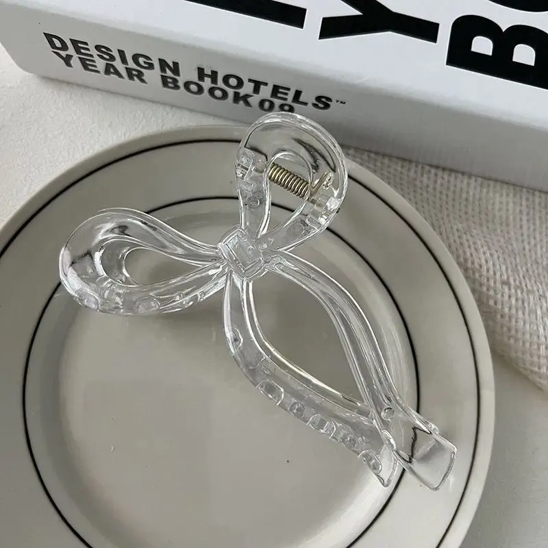 Large Transparent Square Hairpin with Five-Circle Streamer Design - Image 19