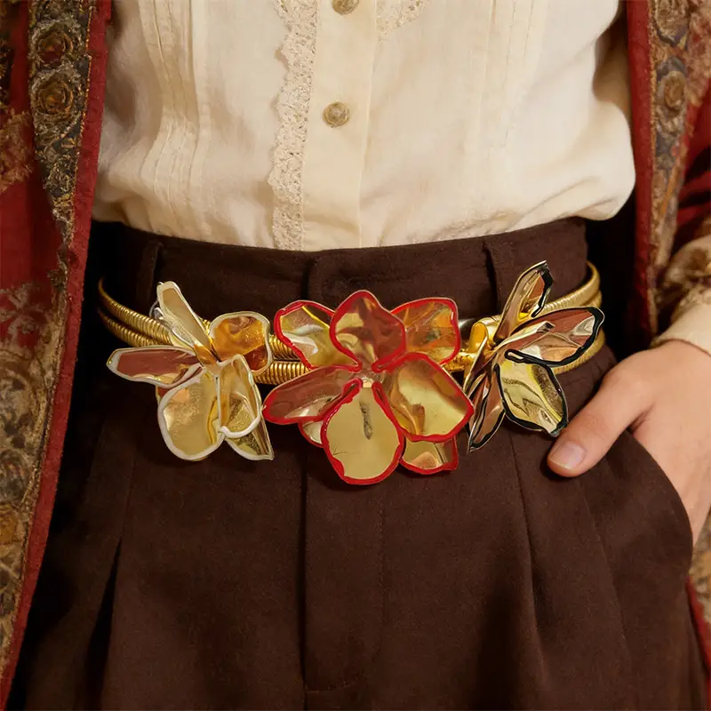 Vintage Rhinestone Flower Belt for Women - Image 2