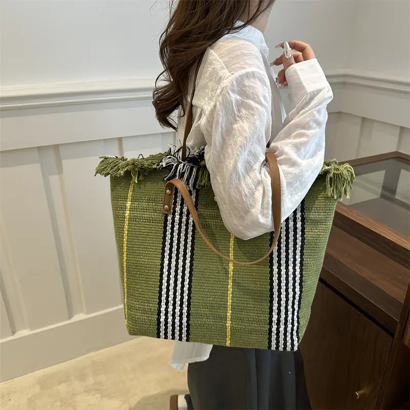 Korean Style Large Capacity Green Checkered Tote Bag for Women - Image 3