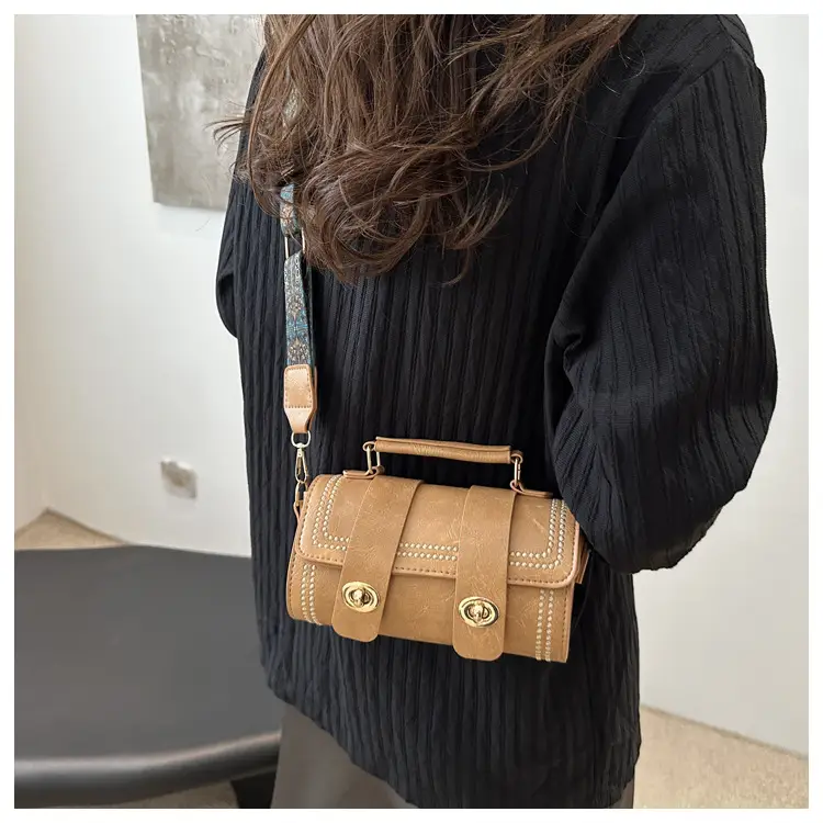 Women's 2024 Spring Summer Cylindrical Handbag with Wide Strap — feature 12