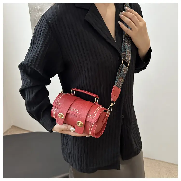 Women's 2024 Spring Summer Cylindrical Handbag with Wide Strap — feature 15