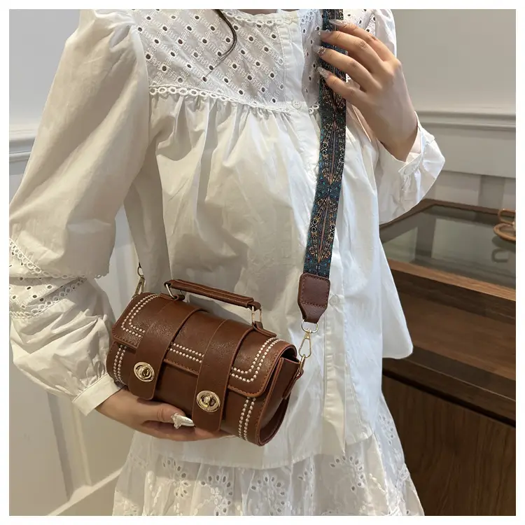 Women's 2024 Spring Summer Cylindrical Handbag with Wide Strap — feature 17