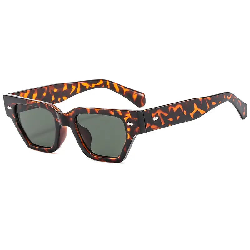 Trendy Square Frame Sunglasses with Rivet Decor - Image 6