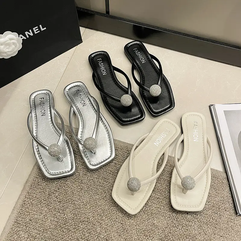 Fairy Style Flip-flops for Women's Outer Wear 2024 New Flats Bottom Versatile Flip-flops Non-slip Summer Seaside Beach Sandals — feature 7