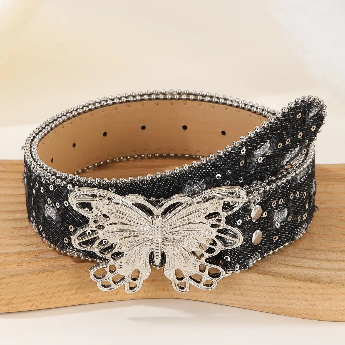 Women's Belt with Butterfly Decor Brown Canvas 2024 - Image 2