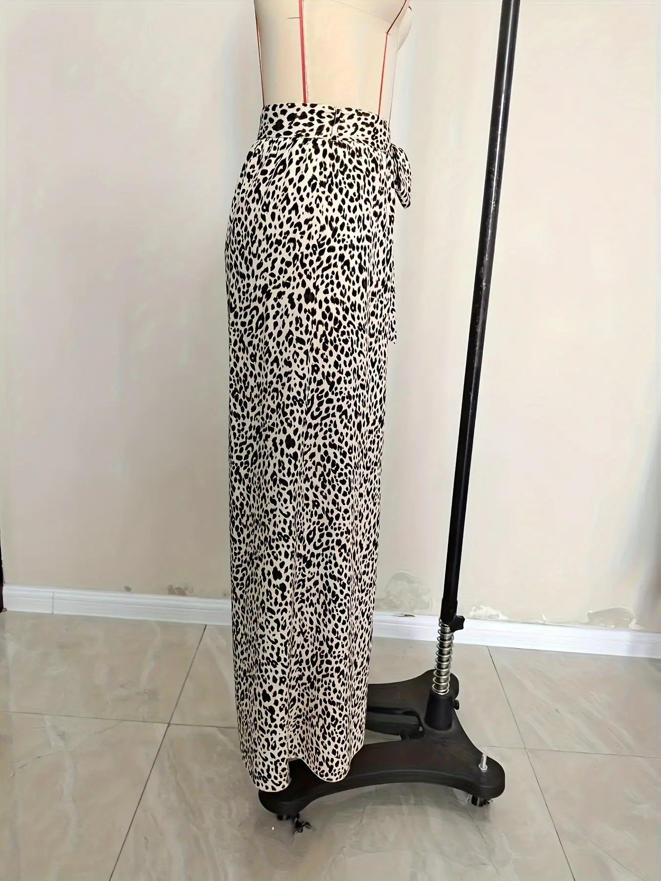Women Leopard Print Flare Pants Stretch Slim Elastic Waist — feature 4