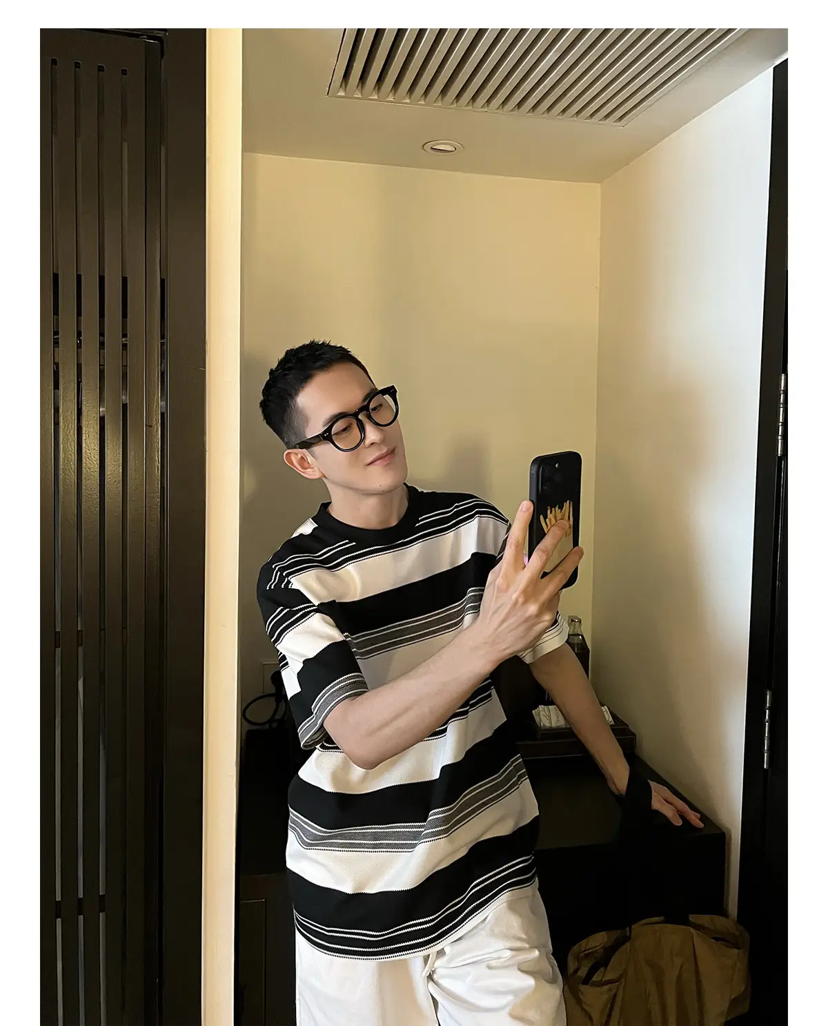 Men Striped T-Shirt Black White Casual Summer — feature 18