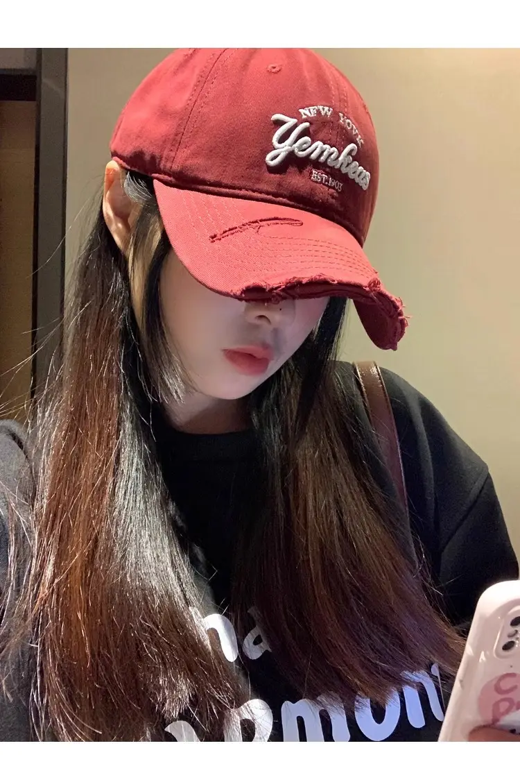 Women Red Baseball Cap with "American Style" Logo — feature 5
