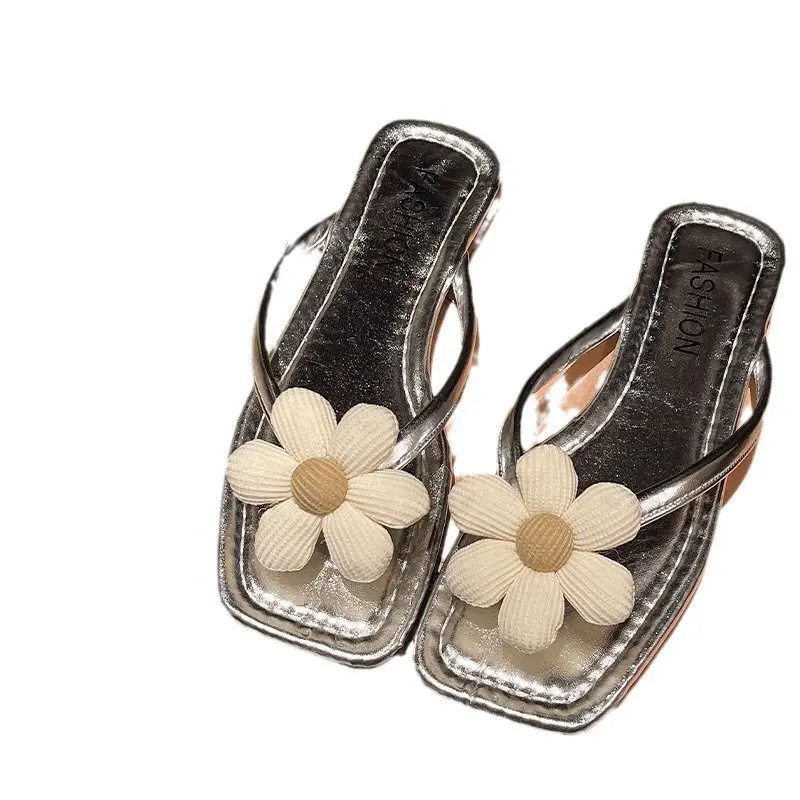 Flower Breathable Flip Flops 2024 Summer New Style Super Soft Trendy Casual Korean Style Women's Sandals Flat Heels Women's Shoes - Image 8