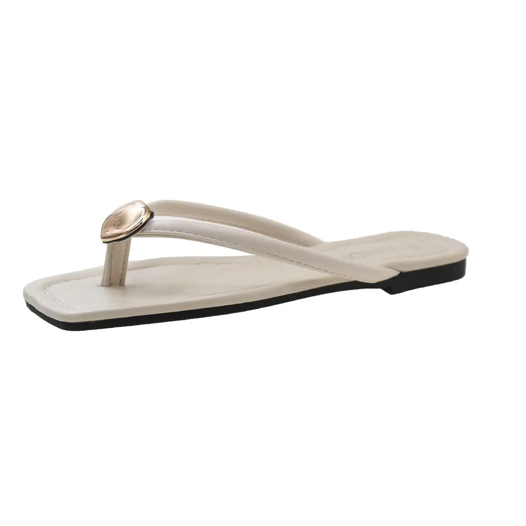 2024 New Internet Celebrity Hot Style Sandals Flat Buckle Non-slip Casual Summer Easiest for Match Beach Flip Flops Trendy
