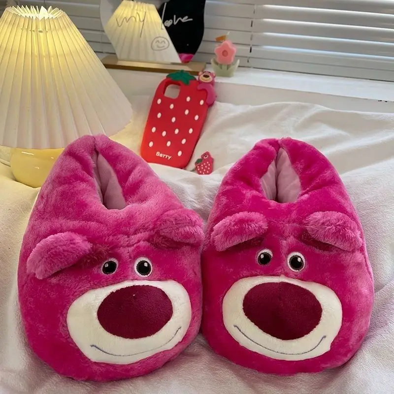 Strawberry Bear Cotton Slippers for Girls' Dormitory, Home, Fully Enclosed, Warm, Non-Slip, Plush Shoes, Sister's Winter Soft and Cute Warm Slippers