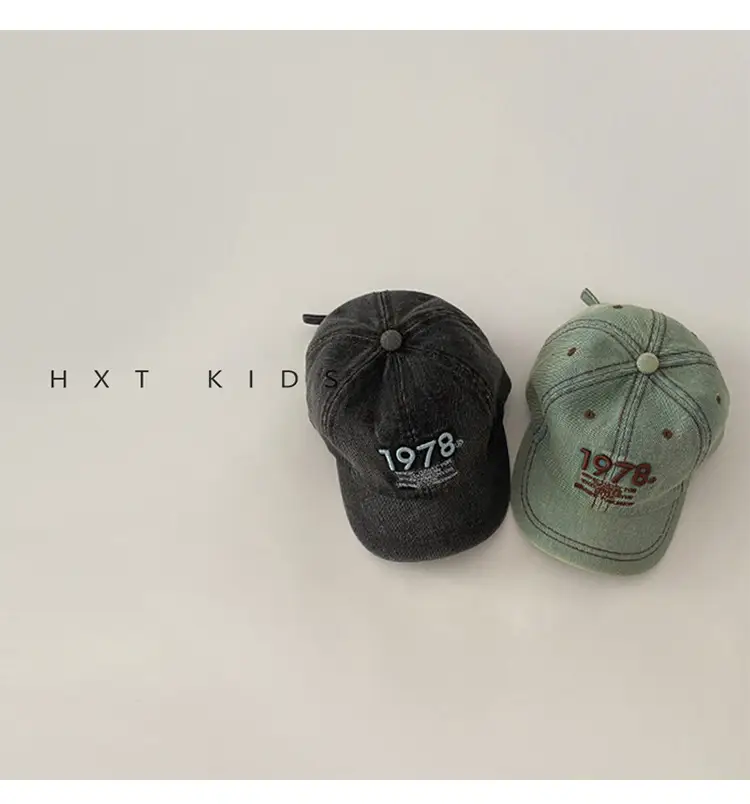 Children's Letter Embroidered Cap Blue Grey 1978 — feature 4
