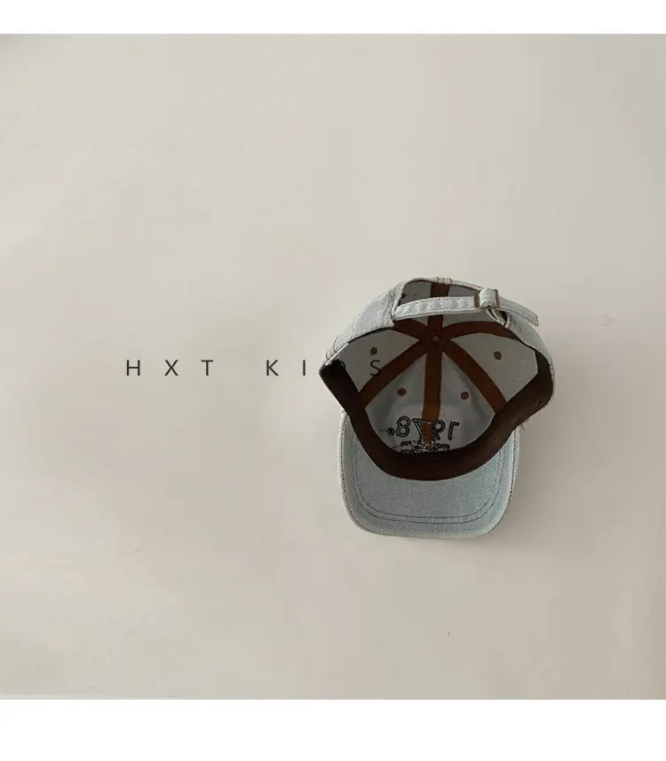 Children's Letter Embroidered Cap Blue Grey 1978 — feature 9