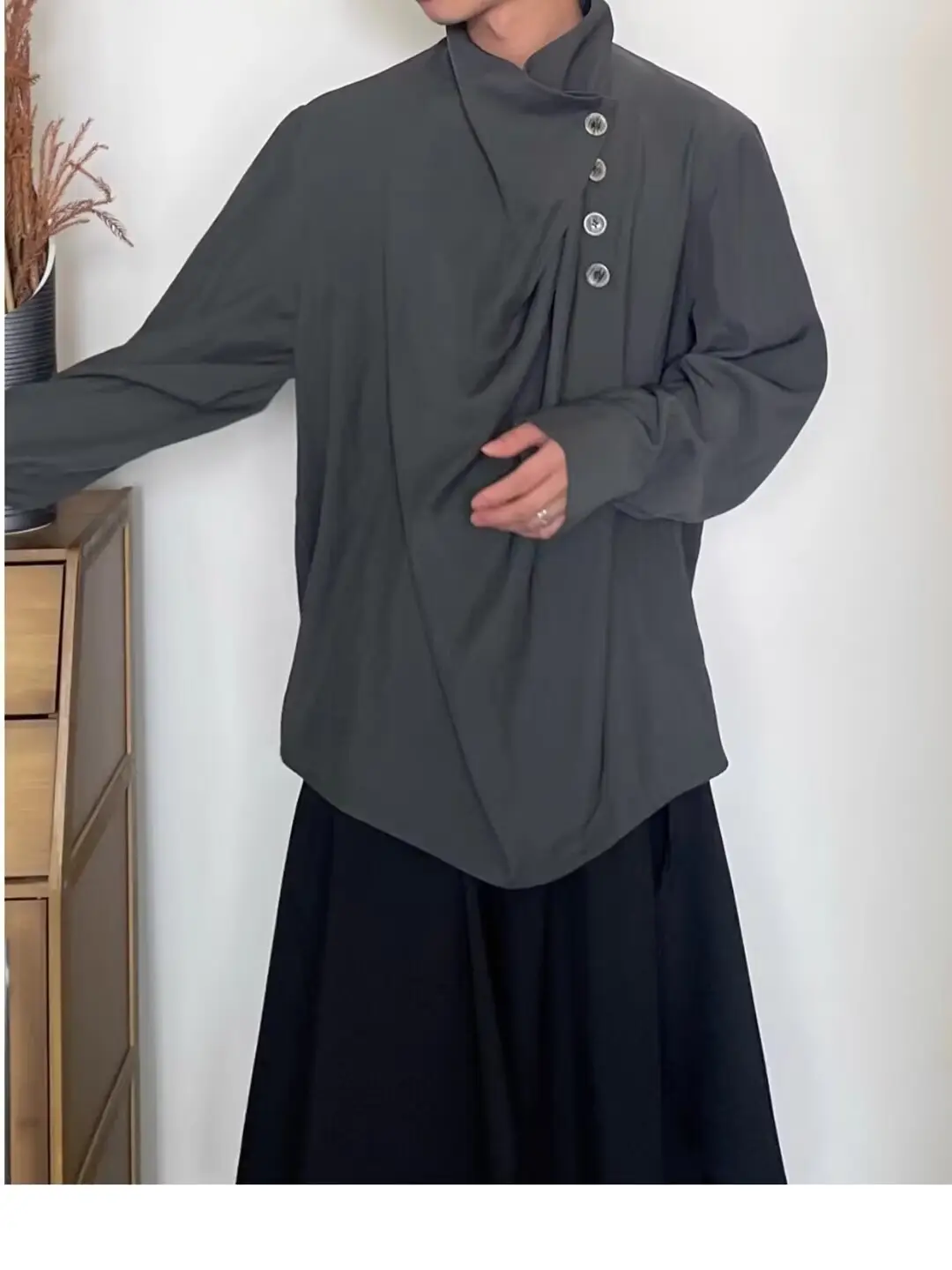 Men's Long Sleeve Draped Shirt Grey Black Set — feature 13