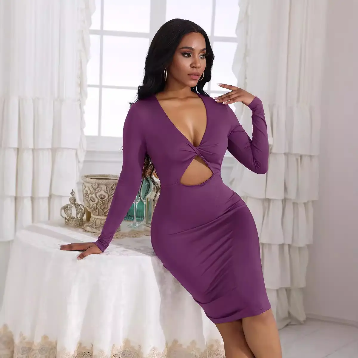 Purple Long Sleeve Slim Hip Dress V-Neck Hot Girl - Image 3
