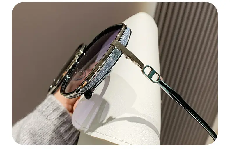 Women Anti-UV Sunglasses 2026 Slimmed Design — feature 20