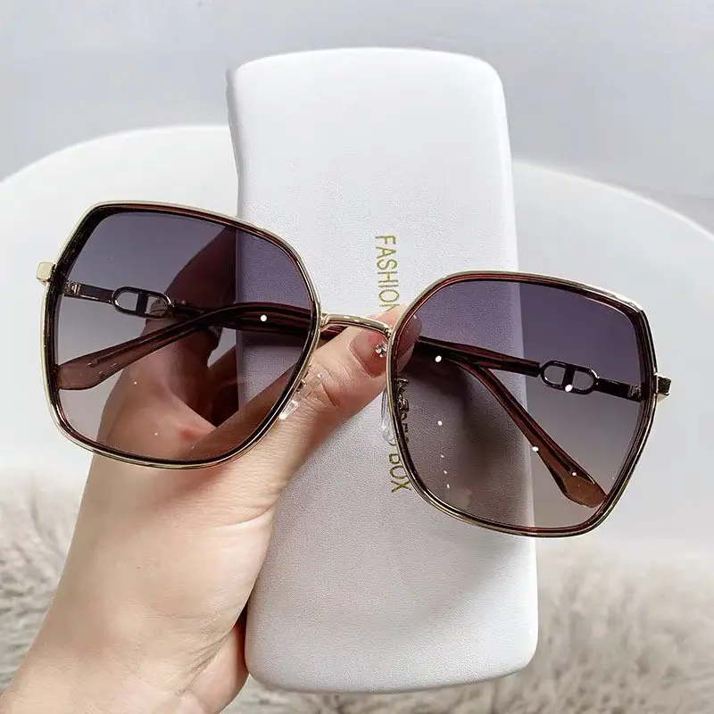 Women Anti-UV Sunglasses 2026 Slimmed Design — feature 41