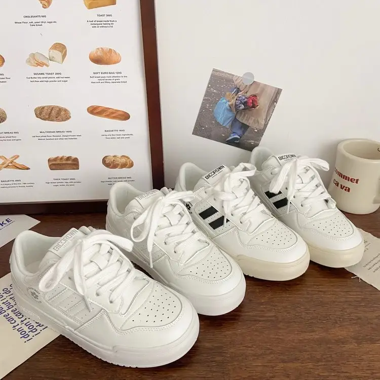 Women Vintage White Thick Sole Casual Sneakers 2024 — feature 5