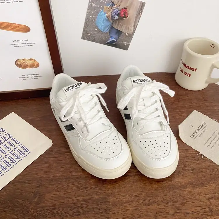 Women Vintage White Thick Sole Casual Sneakers 2024 — feature 9