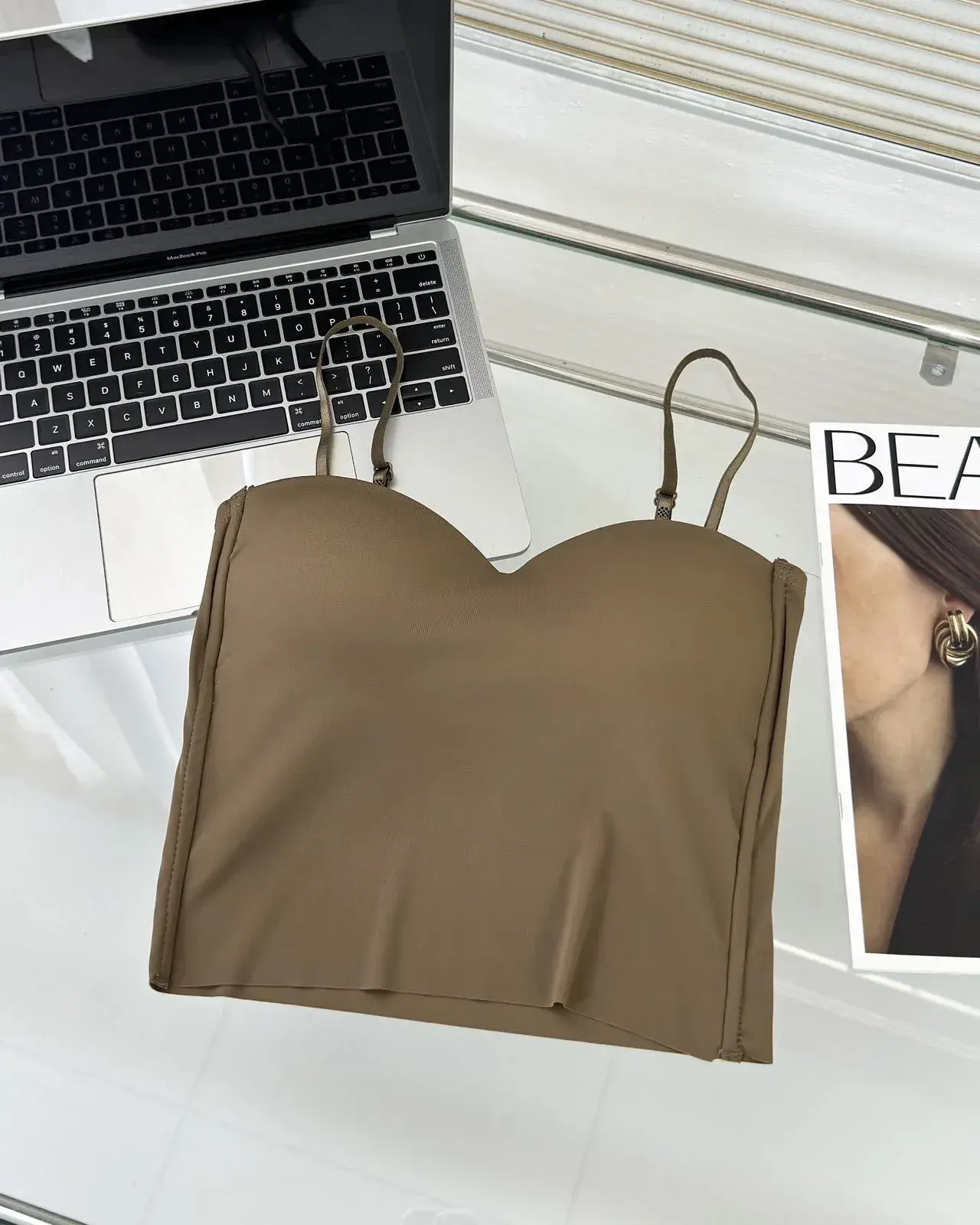 Green Minimalist Fixed Cup Vest Small - Image 4