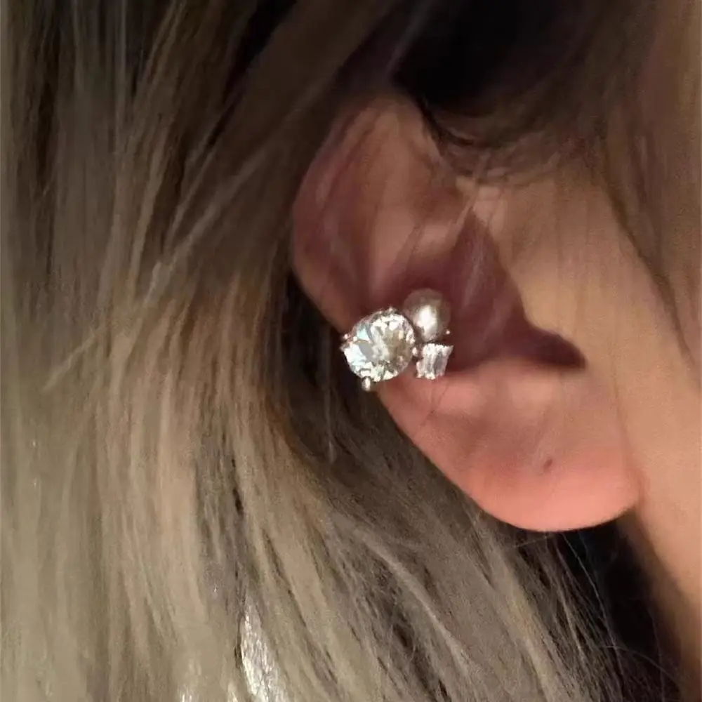 Collection ~ Ear Bone Super Flash Pearl Light Luxury Zircon Cool Niche High-grade Earrings All-match Ear Clip Earrings without Ear Holes — feature 4