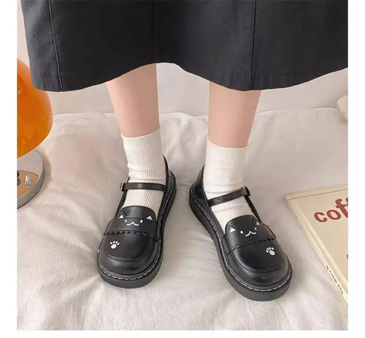 Women British Style Platform Leather Loafers Black 2024 — feature 11