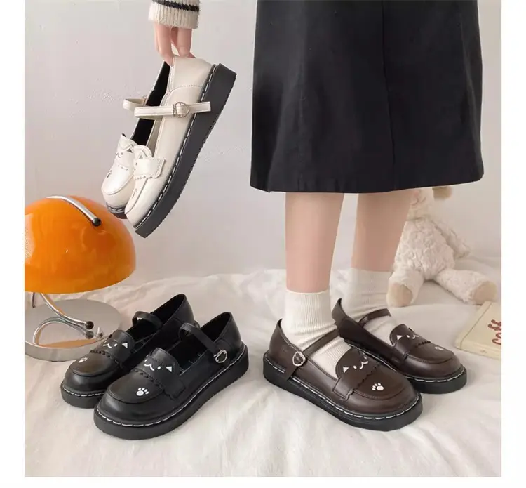 Women British Style Platform Leather Loafers Black 2024 — feature 3