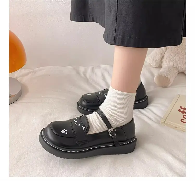 Women British Style Platform Leather Loafers Black 2024 — feature 8
