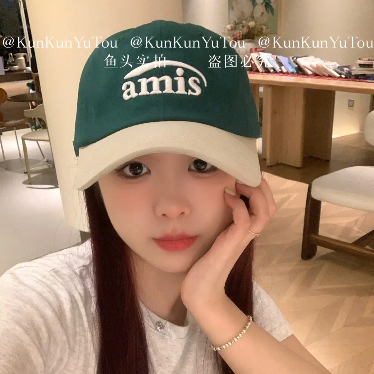 amis Letter Embroidered Soft Top Baseball Cap Red White