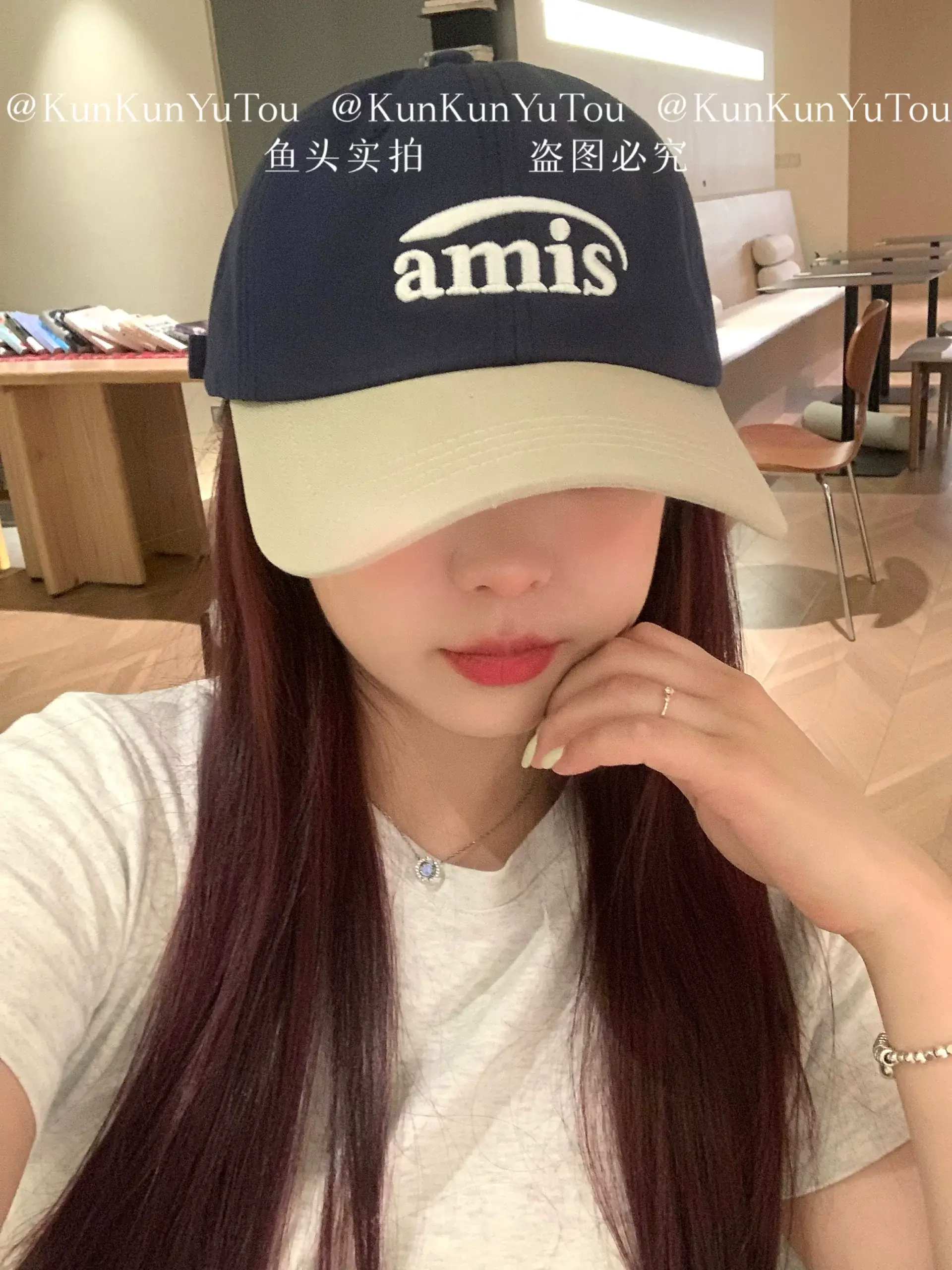 amis Letter Embroidered Soft Top Baseball Cap Red White — feature 11