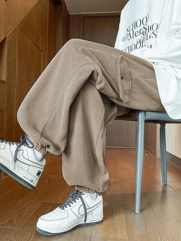 Black Fleece Jogger Pants with Large Pocket for Men