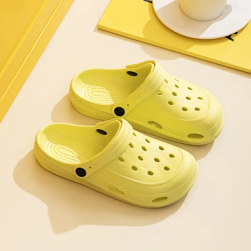 New Men Women Hole Shoes Summer Indoor Outdoor Couple Foam Lightweight Drifting Shoes - Image 2