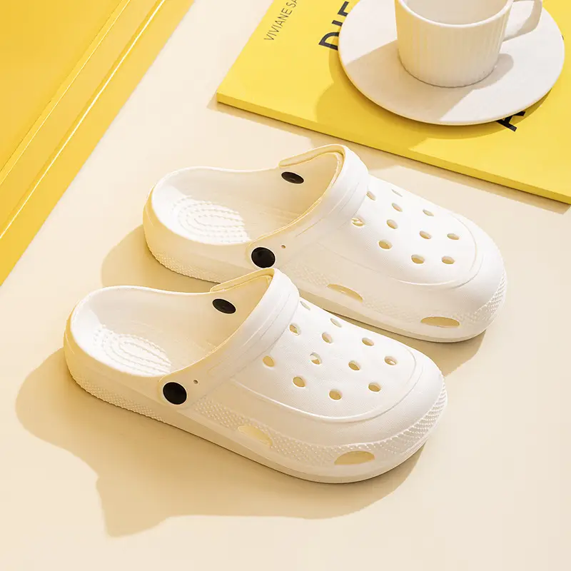 New Men Women Hole Shoes Summer Indoor Outdoor Couple Foam Lightweight Drifting Shoes - Image 3