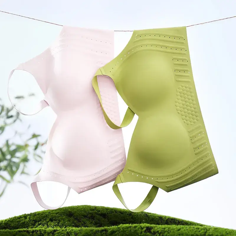 Traceless Underwear Large Chest Small Ventilation Hole Gathering Air Litching Closer Parammary Breasts Non-Rimless Bra - Image 8