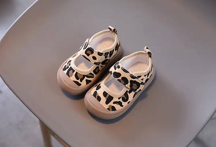 Baby Leopard Print Slip-On Shoes Soft Sole — feature 1