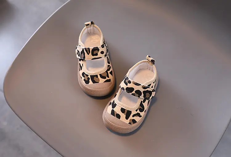 Baby Leopard Print Slip-On Shoes Soft Sole — feature 2