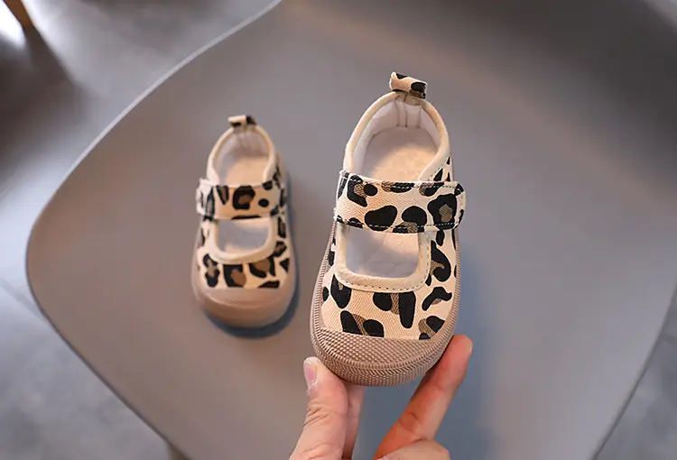Baby Leopard Print Slip-On Shoes Soft Sole — feature 3