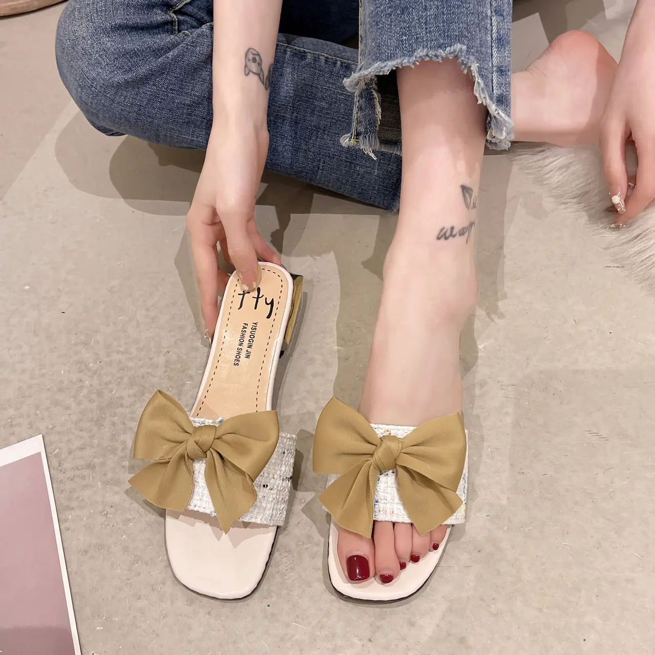 Women Square Toe Bow Low Heel Flip Flops Summer - Image 5
