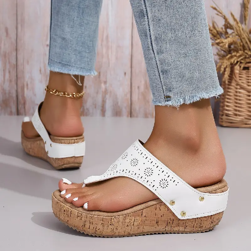 Wedge sandals plus size foreign trade 2024 summer new retro thick-soled flip-flops flip-flops toe thick-soled muffin slippers - Image 7