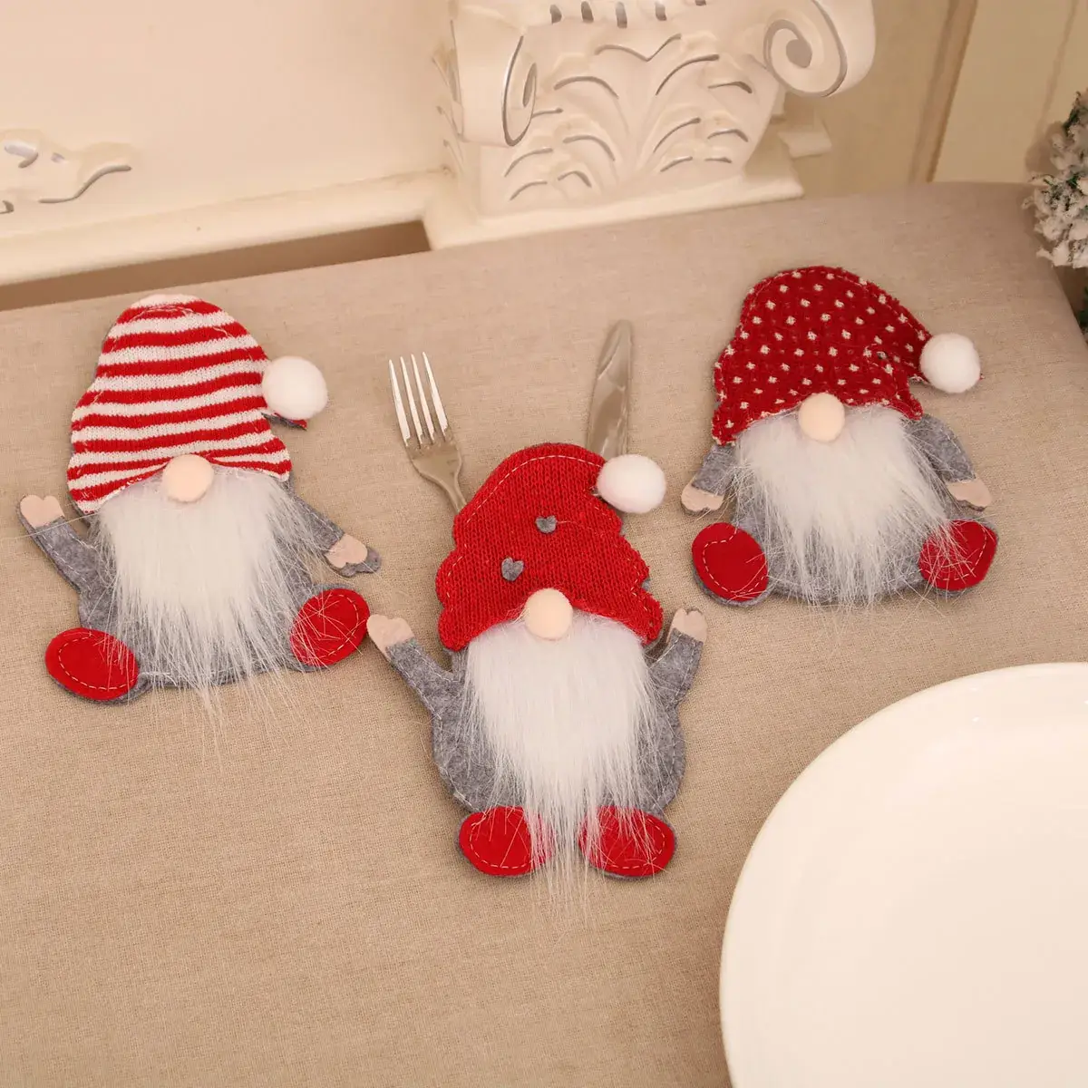 Cross-border New Dwarf Knife Set Faceless Old Man Knife Fork Bag Rudolph Tableware Set Christmas Decoration Supplies — feature 6