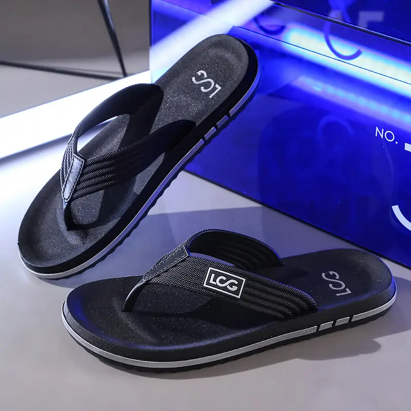 Flip-flops Men's Summer Trendyy Outer Wear Non-slip Anti-odor Flip-flops Sports Soft-soled Wear-resistant Beach Thick-soled Sandals - Image 2