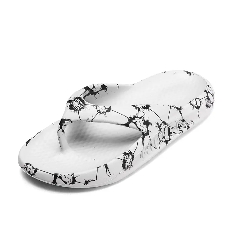 Slippers Men's 2024 Summer New Fashionable All-match Outwear Flip-flops Men's Casual Outdoor Beach Shoes - Image 2