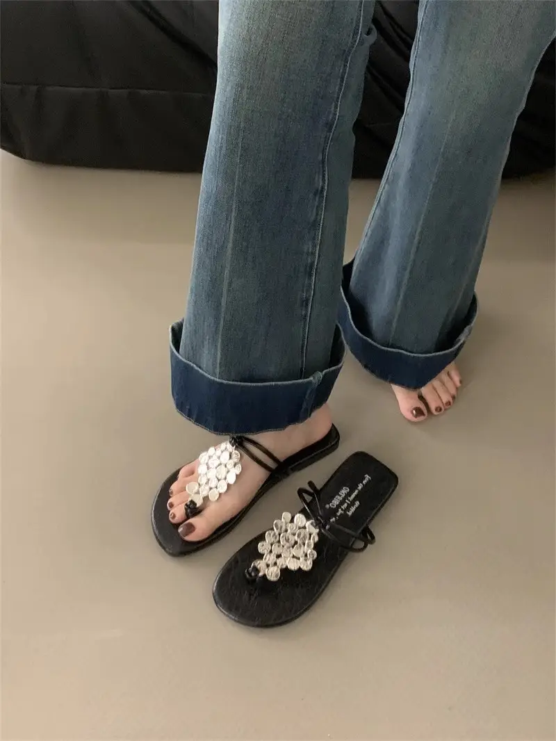 Women's 2024 New Summer Outer Wear Flip-flops with Skirt Sequined Flip-flops Flats Fashion Sandals - Image 3