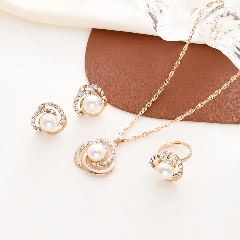 Women's Pearl Necklace & Earrings Set Gold Plated - Image 5