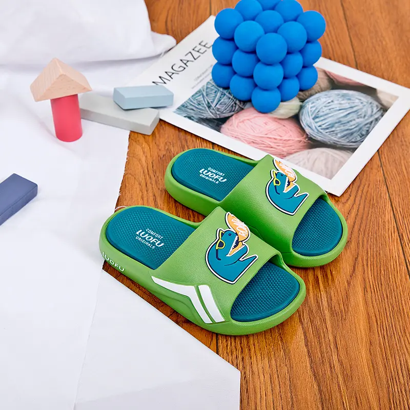 [Super Value Special Offer] Cartoon Children's Parent-Child Summer Non-Slip Soft-Soled Bathroom Home Wear Student Dormitory Slippers