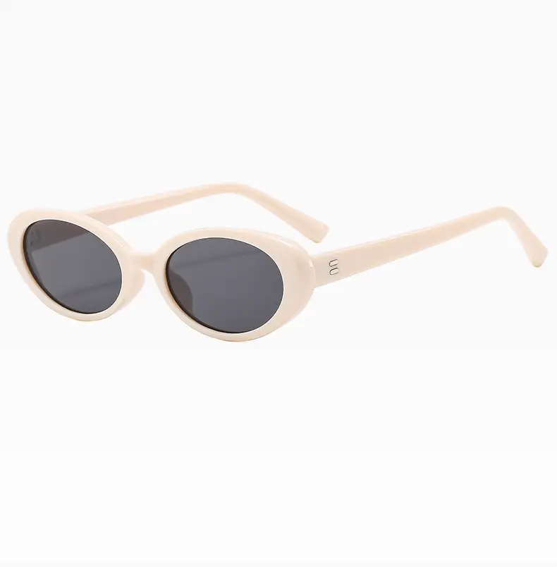 Green Retro Oval Sunglasses for Women — feature 14