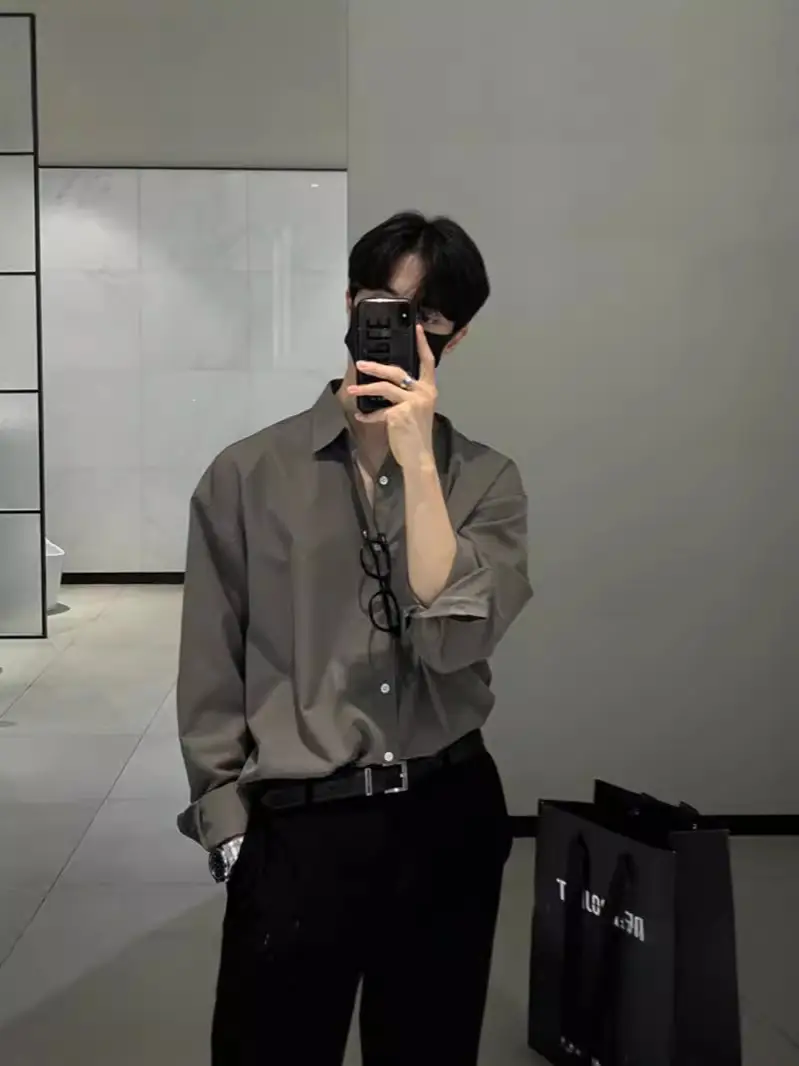 Hong Kong-style Grey Long-sleeved Men's Shirt - Image 8