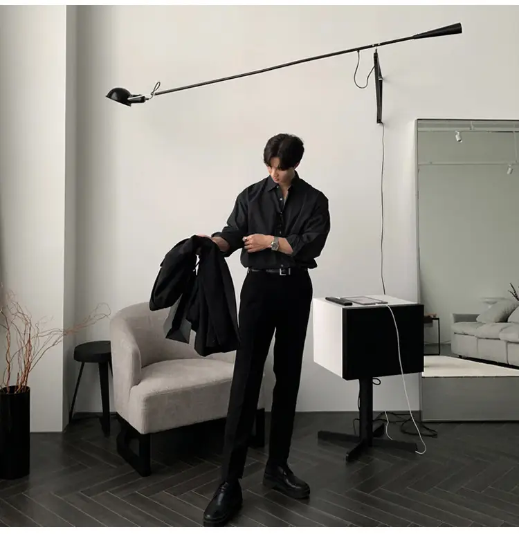Hong Kong-style Grey Long-sleeved Men's Shirt — feature 9