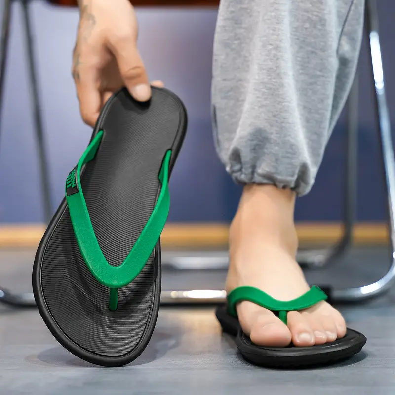 Cross-border Summer Simple Flip-flops Men's Korean-style Flip-flops Beach Shoes Comfortable Soft-soled Casual Personalized Fashionable Slippers for Men